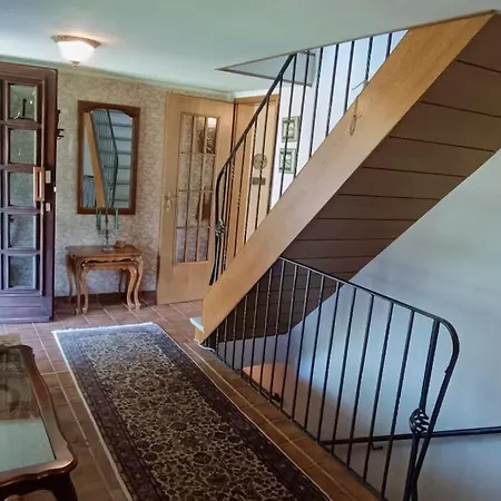 Siedlungshaus Im Gruenen Appartement *