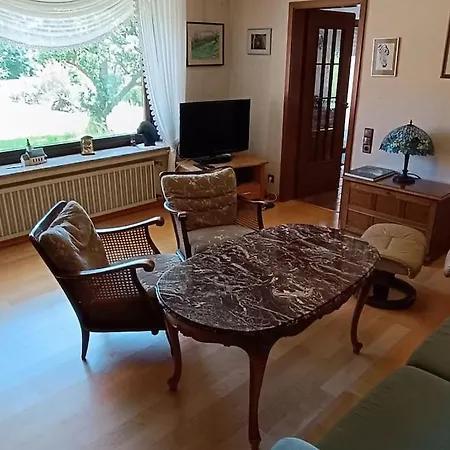 Siedlungshaus Im Gruenen
